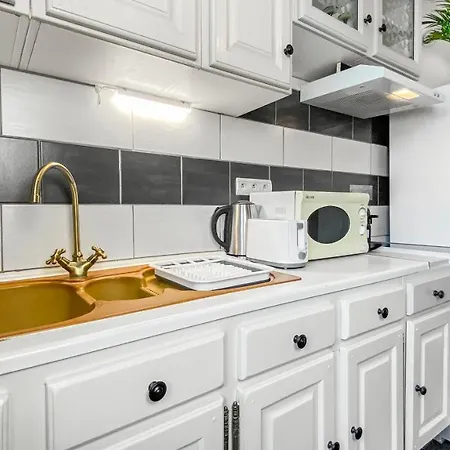 Homey Coloc Goodlife - Colocation Moderne - Privees - Wifi Et Netflix - Au Pied Du Tram Pour Geneve Gasthuis